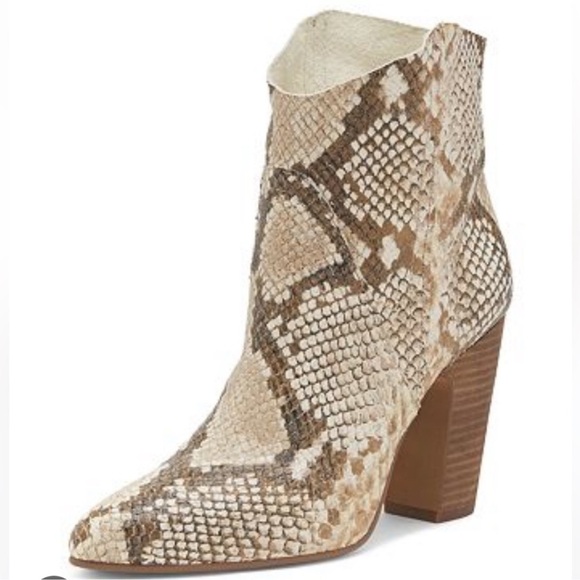 Vince Camuto Creestal Snake Skin Boots - Size 7.5M - Picture 1 of 12